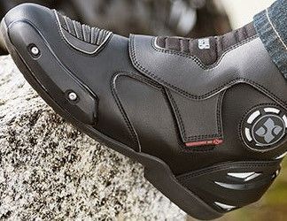 Ботуши и боти