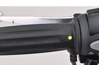 Ръкохватки загряващи DAYTONA barrel-shaped с вграден превключвател