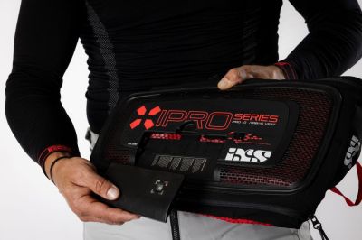 Жилетка с въздушна възглавница iXS IPRO 1.0