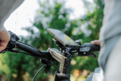 Quad Lock USB Wireless Charging Head