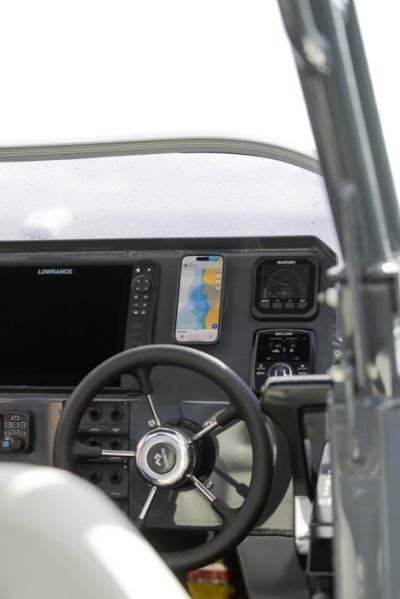 Quad Lock 12-24V Wireless Charging Head