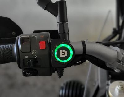 Универсален кабелен сноп за фарове Denali с контролер DialDim™ 